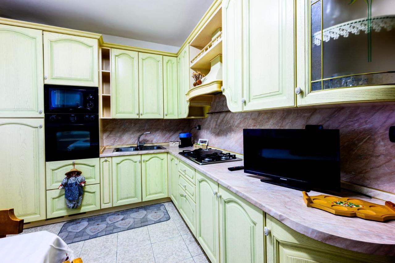 Retro Apartment In The Mountains Mezzolombardo Εξωτερικό φωτογραφία